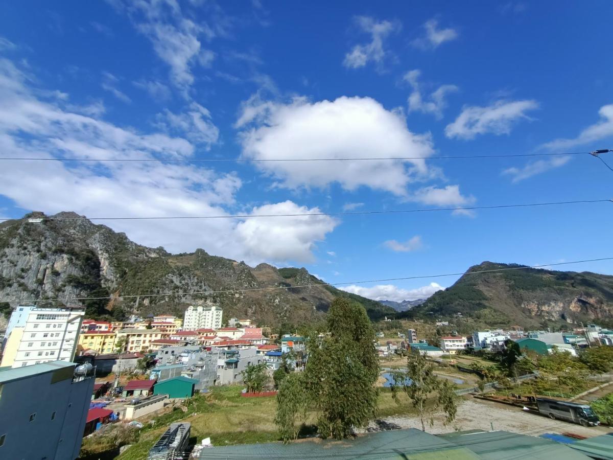 同文Nha Nghi Quang Trung公寓 外观 照片
