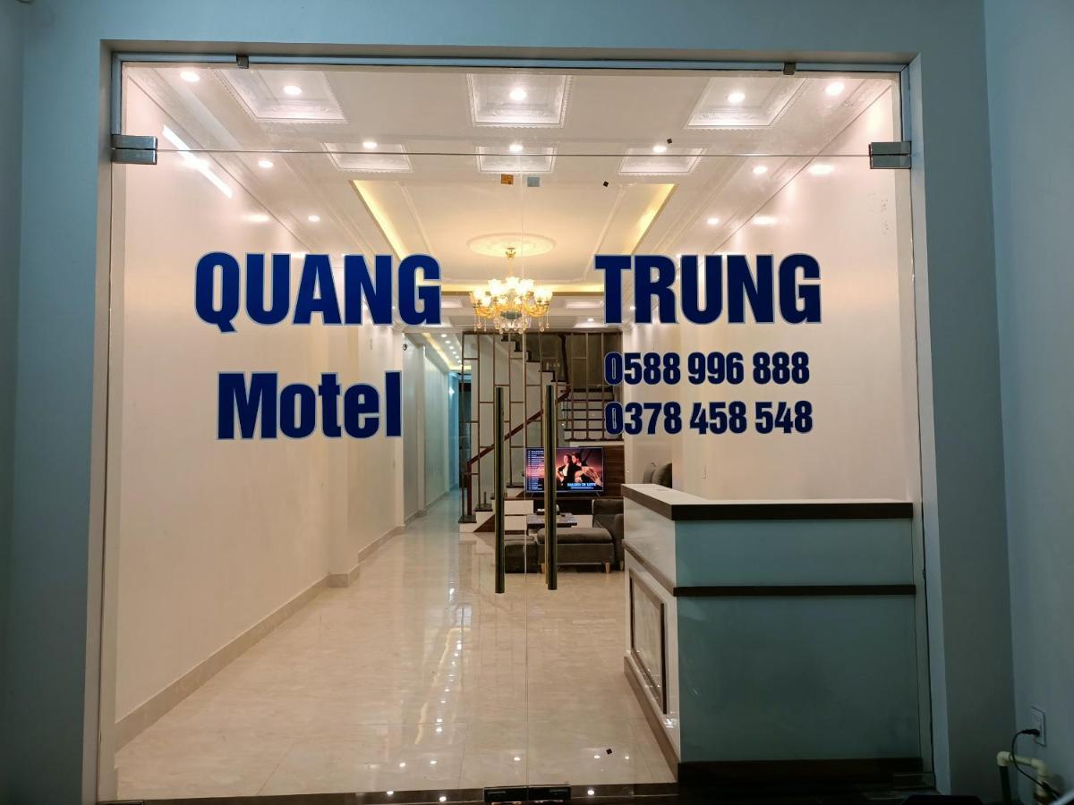 同文Nha Nghi Quang Trung公寓 外观 照片