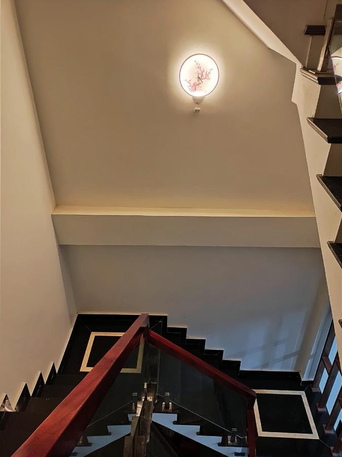 同文Nha Nghi Quang Trung公寓 外观 照片