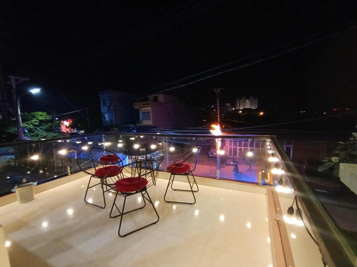 同文Nha Nghi Quang Trung公寓 外观 照片
